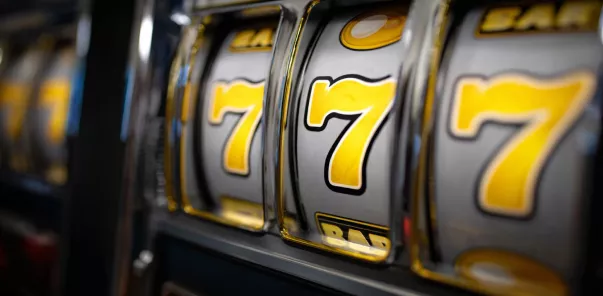 Крути, ставь, выигрывай — с LuckyPari всё реально
